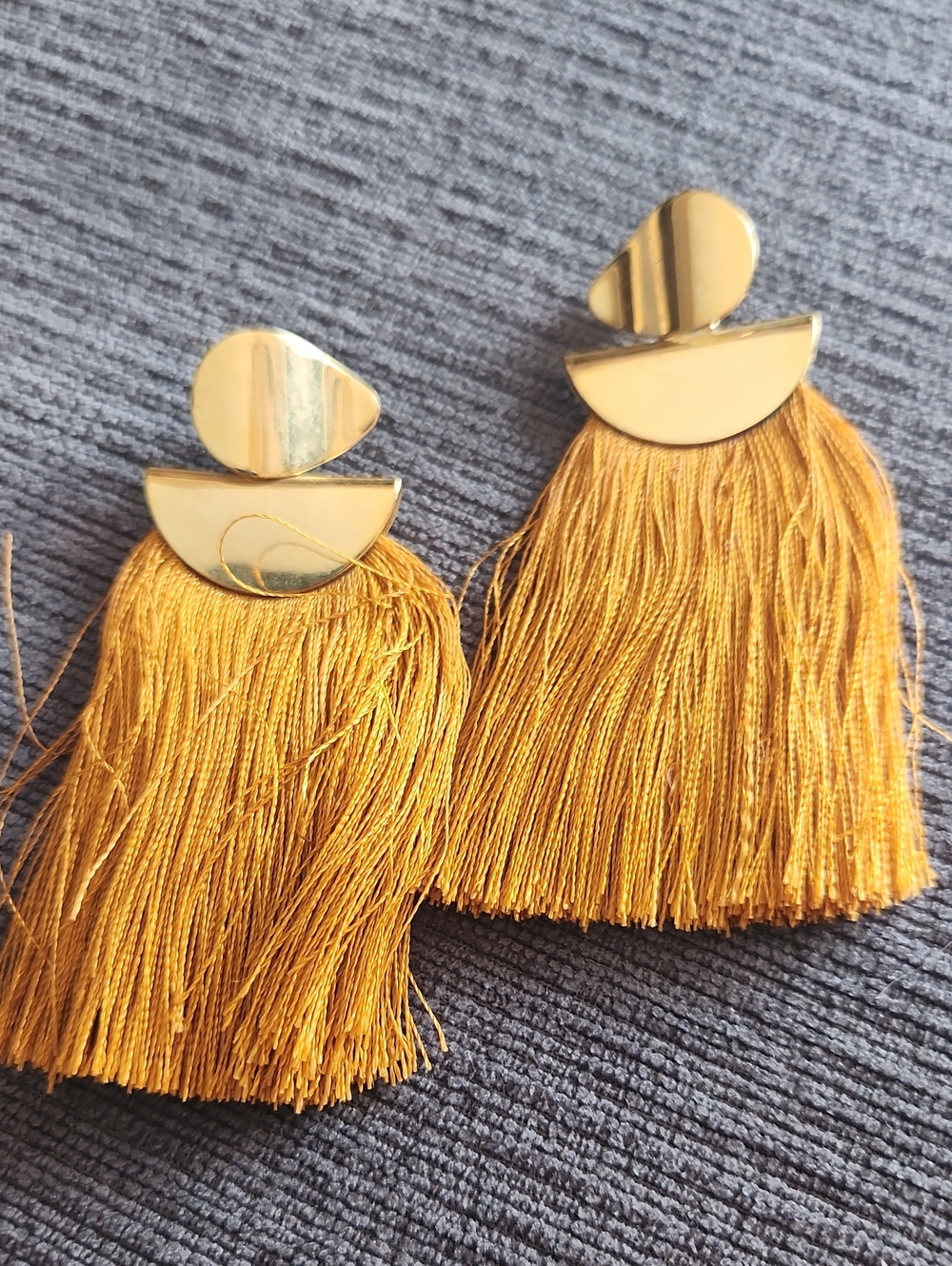 Lizzie Fortunato Gold-Tone Mustard Fringe Statement Earrings